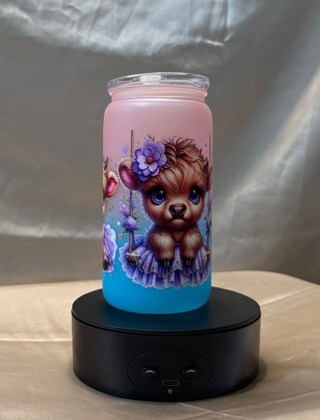 🩷 Highland-Kälbchen Trinkbecher | Kunststoffbecher mit Deckel