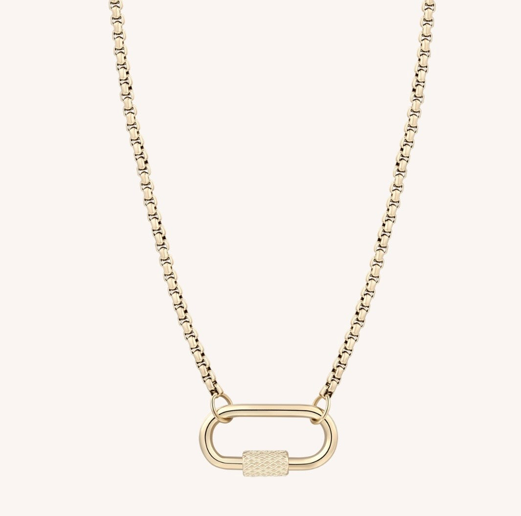 Lia Vie Geschenkset – Flow Link Kette mit Biene,Herz & Wunschbuchstanbe