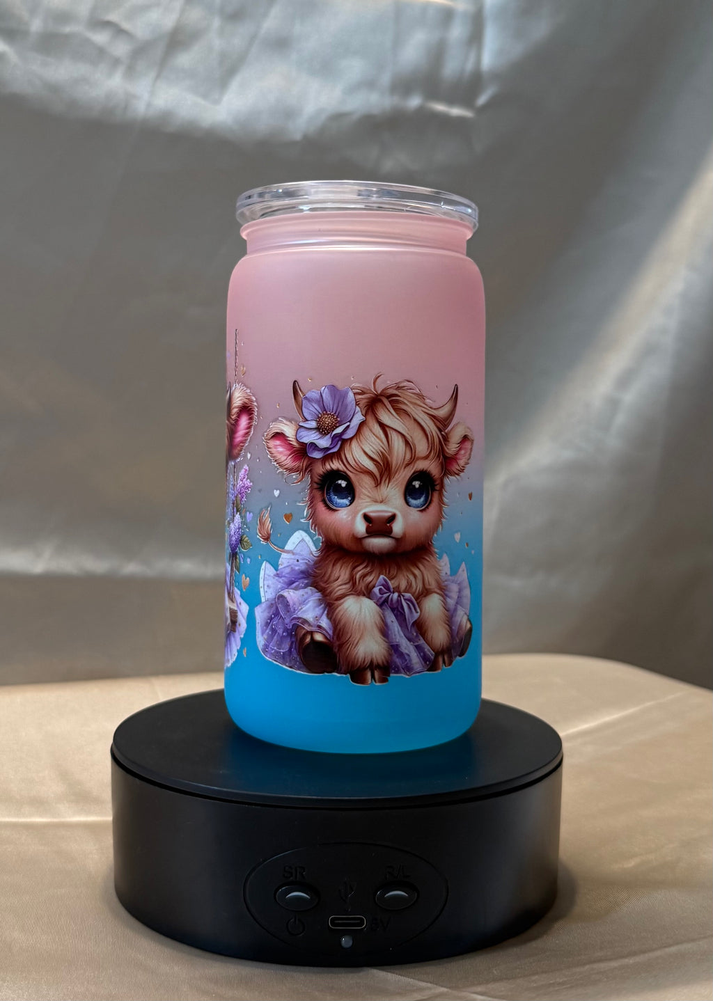 🩷 Highland-Kälbchen Trinkbecher | Kunststoffbecher mit Deckel