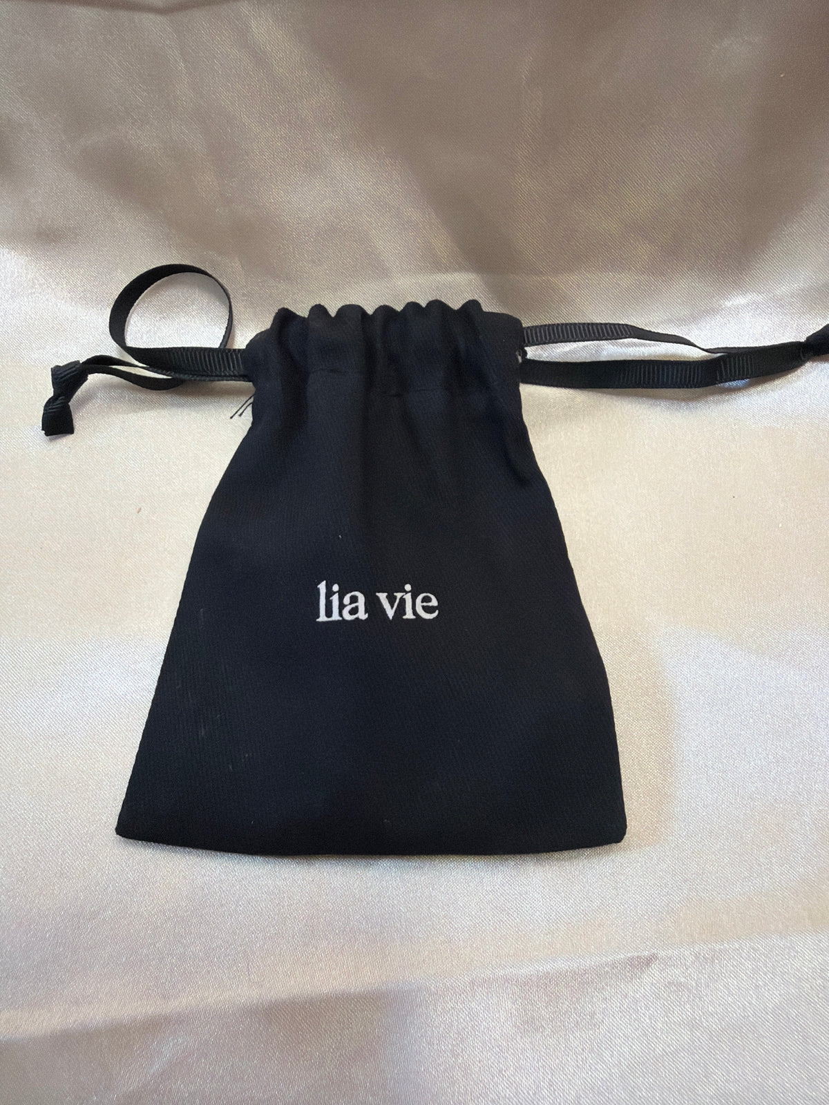 💎 Schmuck Mystery Box – Original Lia Vie Schmuck