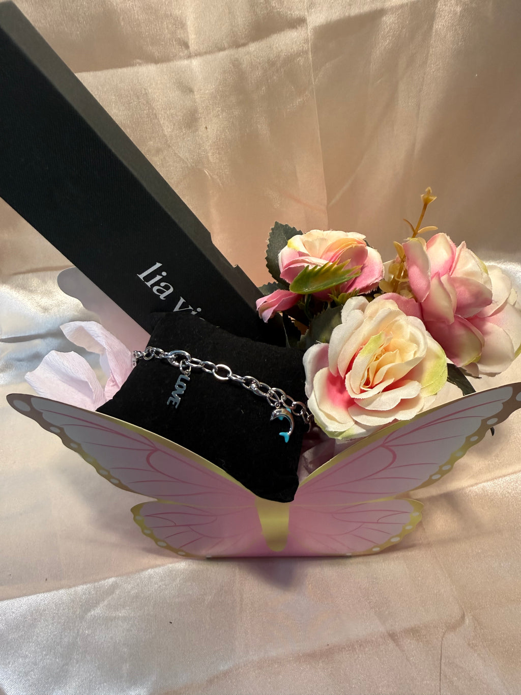 Lia Vie Armband Geschenkset – Delfin & LOVE Charm